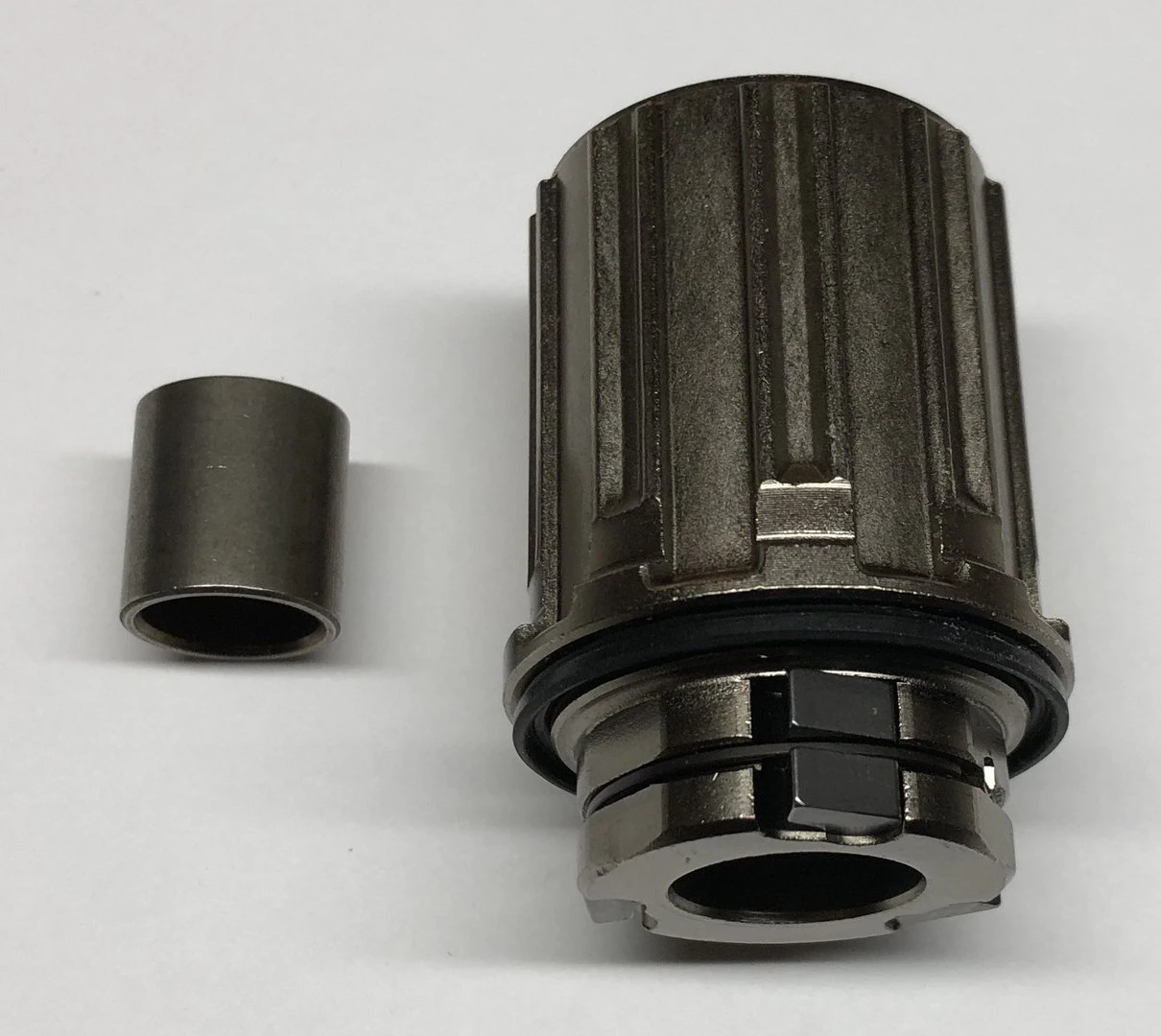 Novatec GoSwiss Drive Zahnkranzkörper 8-/9-/10-fach Mit Industrielager Für Shimano-Zahnkränze 8 Novatec GoSwiss Drive Zahnkranzkörper 8-/9-/10-fach Mit Industrielager Für Shimano-Zahnkränze – Bild 6