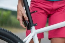 MonkeyLink ML-Light Recharge 30 Lux Set Mit USB-Anschluss -Fahrradteile Geschäft Rear Einsetzen 1